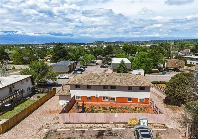 Photo 3 of House for sale at 1447 Nokomis Dr, Colorado Springs, CO 80915 | MLS# 6212298 | Listing updated on 2026-10-12