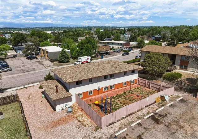Photo 4 of House for sale at 1447 Nokomis Dr, Colorado Springs, CO 80915 | MLS# 6212298 | Listing updated on 2026-10-12