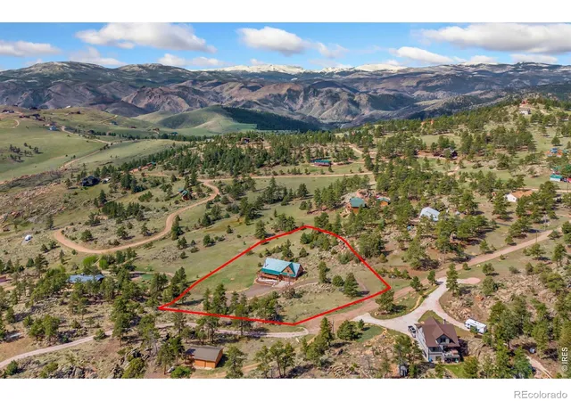 3rd image of 171 Critter Ct, Livermore, CO 80536 | MLS# IR1059863