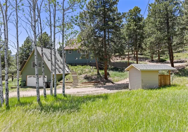 Homes for sale in Conifer, CO | 9759 Fallen Rock Rd, Conifer, CO 80433 | MLS# 2612632