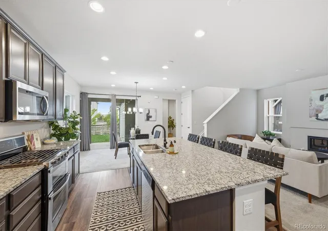 1st image of 8726 Middle Fork St, Littleton, CO 80125 | MLS# 9334895