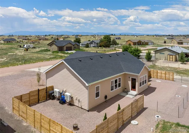 Homes for sale in Pueblo, CO | 981 E Blackstone Dr, Pueblo, CO 81007 | MLS# 2420481