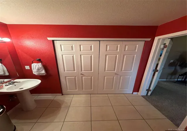 Photo 4 of Townhouse for sale at 22821 E Briarwood Pl, Aurora, CO 80016 | MLS# 4664100 | Listing updated on 2026-07-26