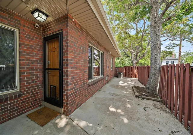 2nd image of 2424 W 35th Ave #1, Denver, CO 80211 | MLS# 5430645