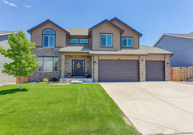 Photo 1 of Single family home for sale at 307 Mcgregor Ln, Johnstown, CO 80534 | MLS# 4514239 | Listing updated on 2026-08-15