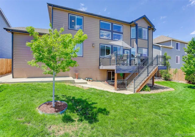 Photo 3 of Single family home for sale at 307 Mcgregor Ln, Johnstown, CO 80534 | MLS# 4514239 | Listing updated on 2026-08-15