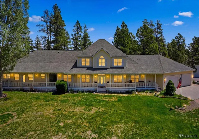 3rd image of 7550 Village Rd, Parker, CO 80134 | MLS# 2390443