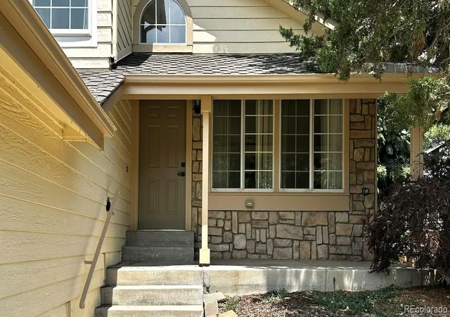 2nd image of 841 Thames St, Highlands Ranch, CO 80126 | MLS# 7217457
