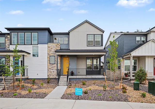 2nd image of 7186 Watercress Dr, Littleton, CO 80125 | MLS# 9328147
