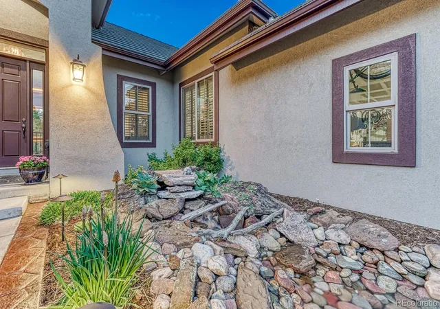 Photo 3 of Single family home for sale at 6273 Shavano Peak Pl, Castle Rock, CO 80108 | MLS# 7095924 | Listing updated on 2026-08-26