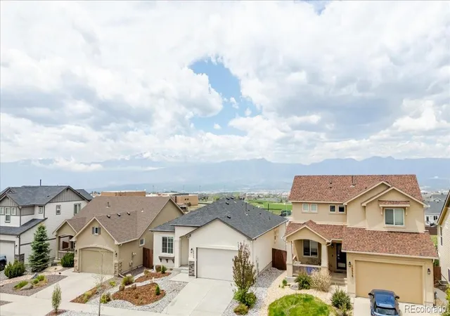 Photo 2 of Sale Pending at 10924 Echo Cyn Dr, Colorado Springs, CO 80908 | MLS# 7417660 | Listing updated on 2026-10-07