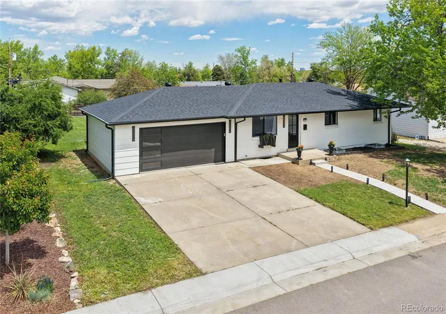Homes for sale in Centennial, CO | 2327 E Mineral Ave, Centennial, CO 80122 | MLS# 4327166