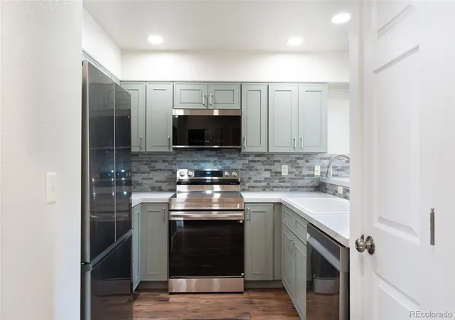 4th image of 384 Audrey Dr, Loveland, CO 80537 | MLS# 7655978