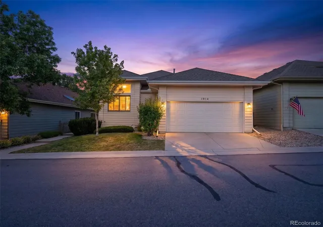 Photo 3 of Single family home for sale at 1914 Five Iron Dr, Castle Rock, CO 80104 | MLS# 7258726 | Listing updated on 2026-09-28