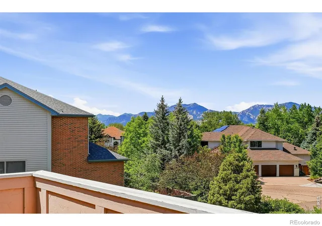 Photo 3 of Single family home for sale at 1199 Pintail Cir, Boulder, CO 80303 | MLS# IR1059998 | Listing updated on 2026-10-07
