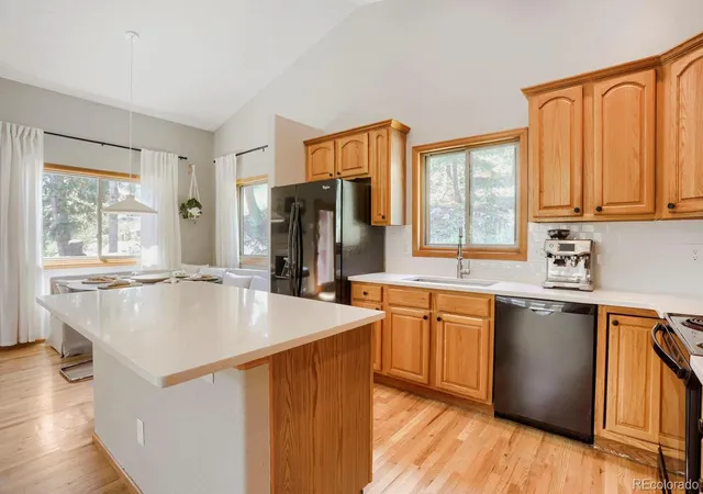 Photo 3 of Single family home for sale at 32292 Lodgepole Dr, Evergreen, CO 80439 | MLS# 2044969 | Listing updated on 2026-09-20