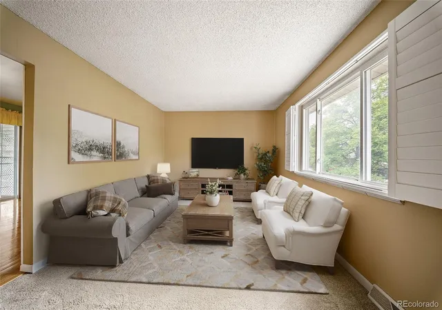1st image of 1115 Ouray St, Aurora, CO 80011 | MLS# 5885466