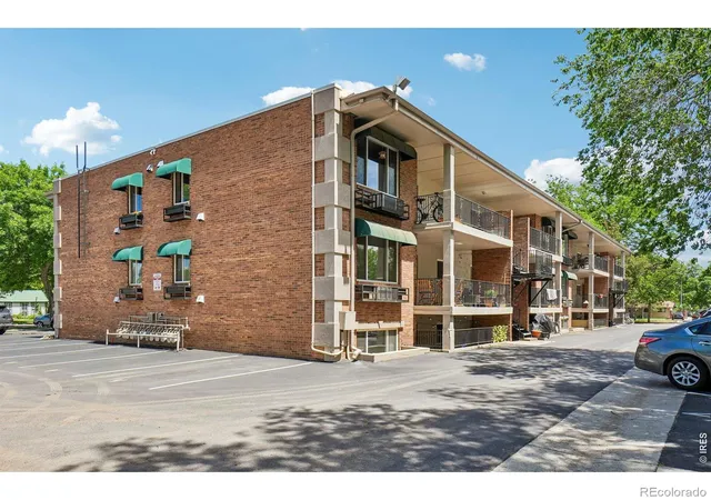 2nd image of 233 N Meldrum St #B-4, Fort Collins, CO 80521 | MLS# IR1060023