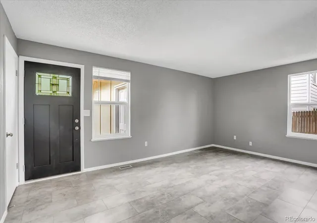 Photo 3 of Single family home for sale at 2832 S Mobile St, Aurora, CO 80013 | MLS# 7100189 | Listing updated on 2026-10-29