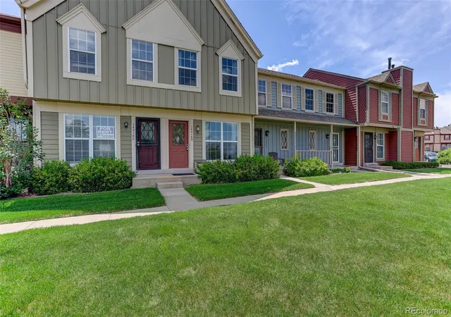2nd image of 14416 E Hawaii Cir #D, Aurora, CO 80012 | MLS# 4056814