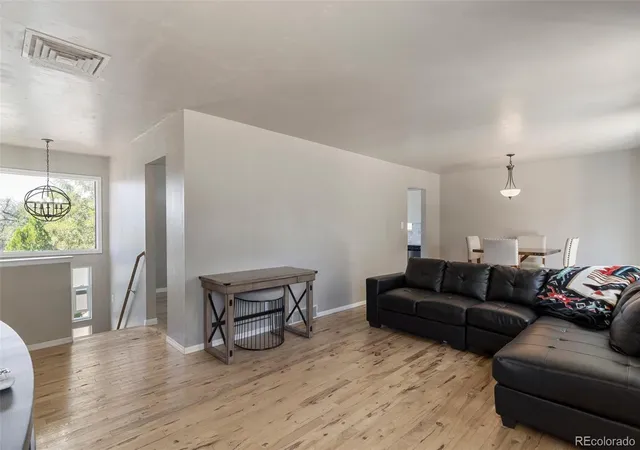 4th image of 4032 Valley Dr #B, Pueblo, CO 81008 | MLS# 8463371