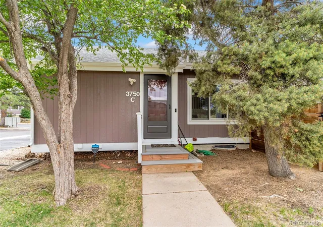 1st image of 3750 S Genoa Cir #C, Aurora, CO 80013 | MLS# 4740446