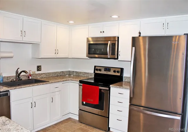 1st image of 13661 E Marina Dr #406, Aurora, CO 80014 | MLS# 5456483