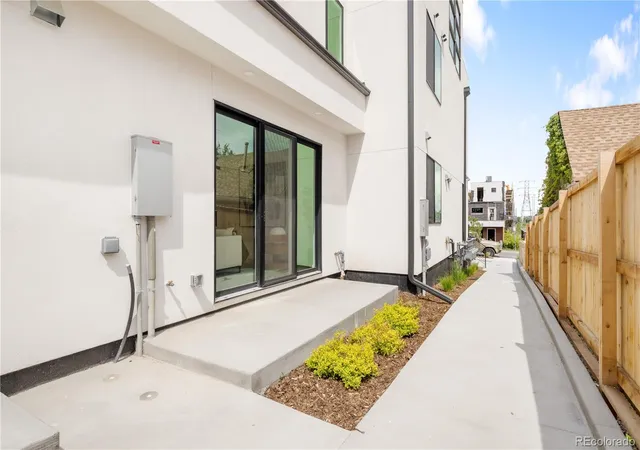 32nd image of 1223 Newton St, Denver, CO 80204 | MLS# 2840578