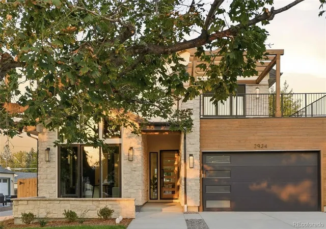 1st image of 2934 S Bellaire St, Denver, CO 80222 | MLS# 2814290