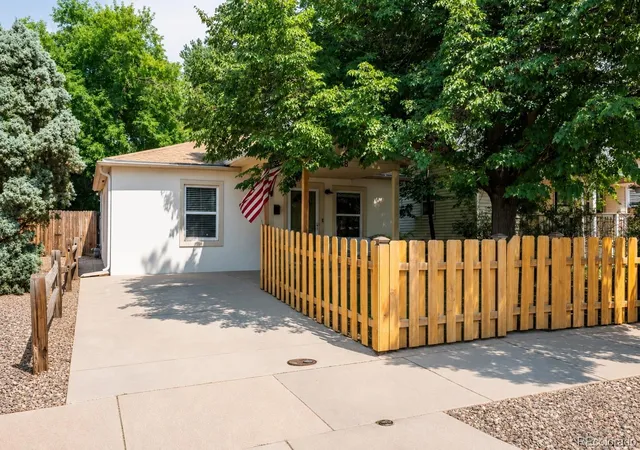 1st image of 3148 S Lincoln St, Englewood, CO 80113 | MLS# 1802296
