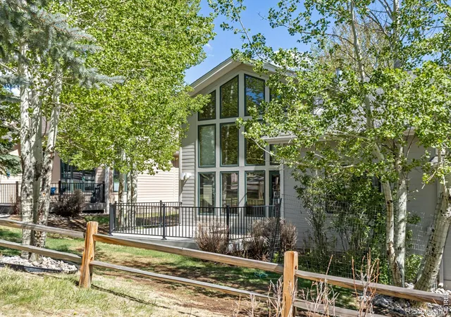 1st image of 1600 Wapiti Cir #33, Estes Park, CO 80517 | MLS# IR1060094