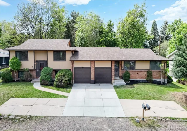 1st image of 1395 Yank St, Golden, CO 80401 | MLS# 6461724
