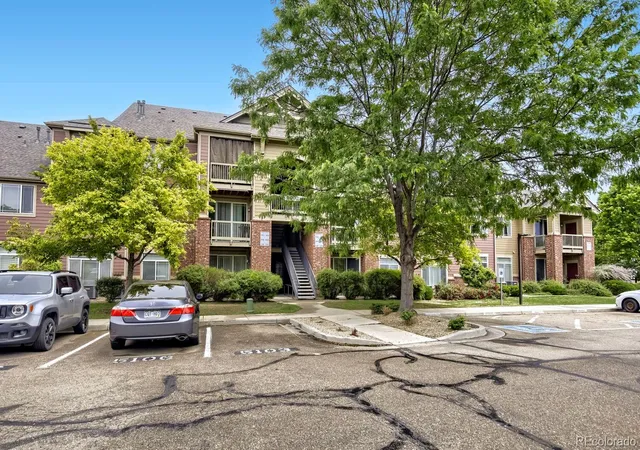 Photo 3 of Condo for sale at 804 Summer Hawk Dr #5207, Longmont, CO 80504 | MLS# 4566866 | Listing updated on 2026-06-24