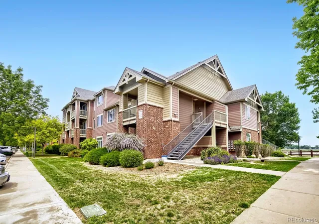 Photo 3 of Condo for sale at 804 Summer Hawk Dr #5207, Longmont, CO 80504 | MLS# 4566866 | Listing updated on 2026-06-24