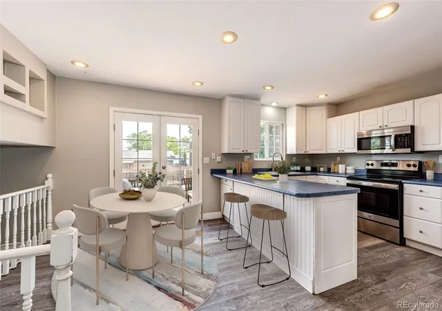 2nd image of 4674 S Estes St, Littleton, CO 80123 | MLS# 8910602