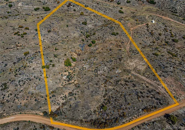 2nd image of 701 Shannon Trl, Cotopaxi, CO 81223 | MLS# 6500428