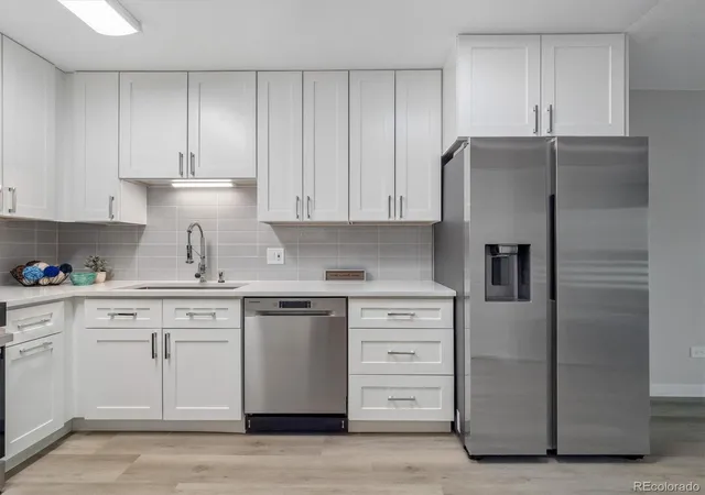 4th image of 635 S Alton Wy, Denver, CO 80247
