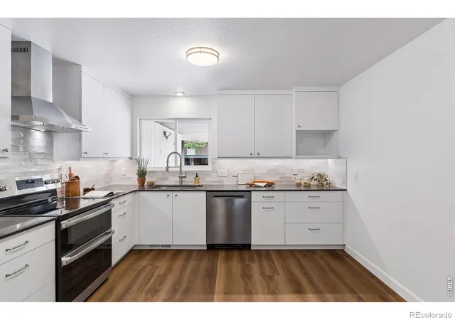 3rd image of 1494 Greenbriar Blvd, Boulder, CO 80305 | MLS# IR1060168