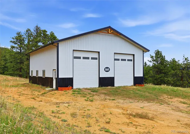 Photo 3 of Single family home for sale at 5607 Crawford Gulch Rd, Golden, CO 80403 | MLS# 2528777 | Listing updated on 2026-09-25