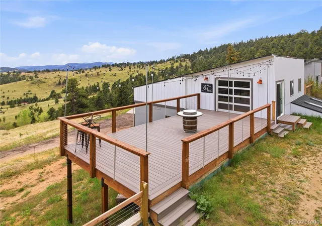 Photo 4 of Single family home for sale at 5607 Crawford Gulch Rd, Golden, CO 80403 | MLS# 2528777 | Listing updated on 2026-09-25