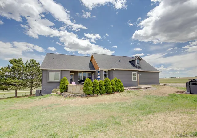 4th image of 625 Coyote Trl, Elizabeth, CO 80107 | MLS# 7815301