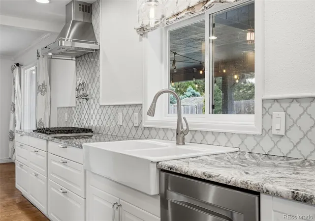 Photo 4 of Single family home for sale at 9056 E Colorado Cir, Denver, CO 80231 | MLS# 3490498 | Listing updated on 2026-06-30