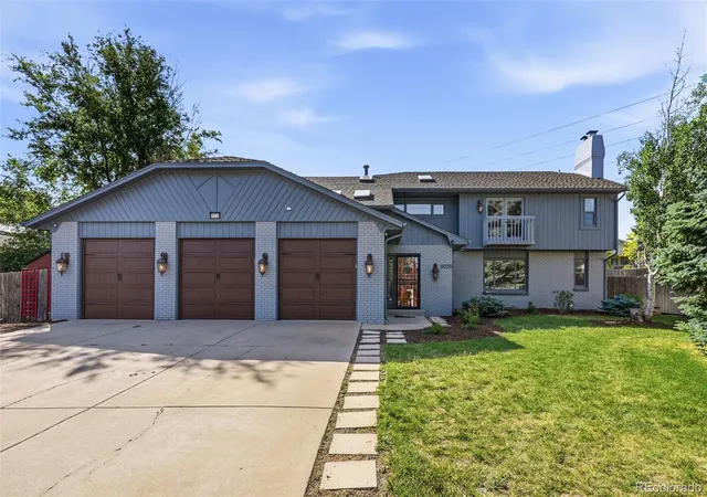 2nd image of 9056 E Colorado Cir, Denver, CO 80231 | MLS# 3490498
