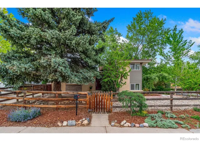 2nd image of 6617 W 61st Ave, Arvada, CO 80003 | MLS# IR1060232