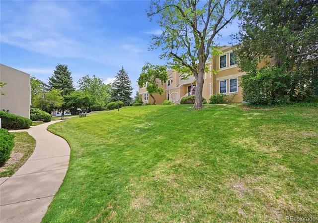 Photo 2 of Townhouse for sale at 2858 S Vaughn Way, Aurora, CO 80014 | MLS# 2141729 | Listing updated on 2026-07-20