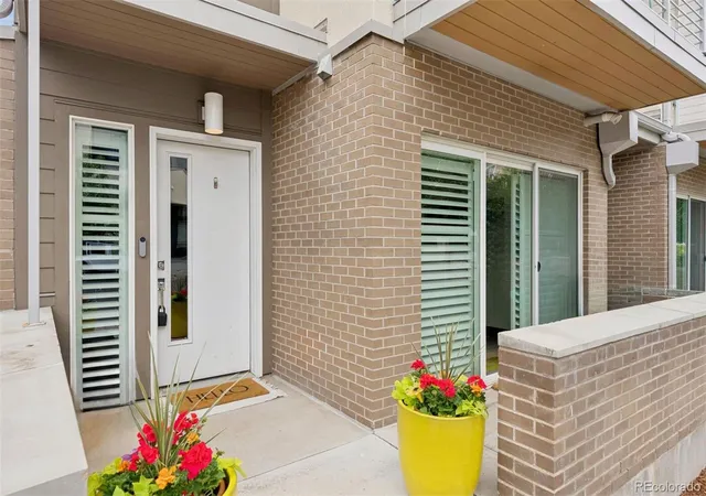 Photo 3 of Townhouse for sale at 3855 E Cedar Ave, Denver, CO 80209 | MLS# 4009828 | Listing updated on 2026-09-05