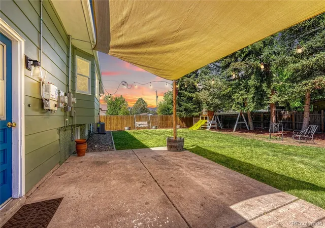 Photo 3 of Sale Pending at 3714 Anemone Cir, Colorado Springs, CO 80918 | MLS# 4334408 | Listing updated on 2026-08-31