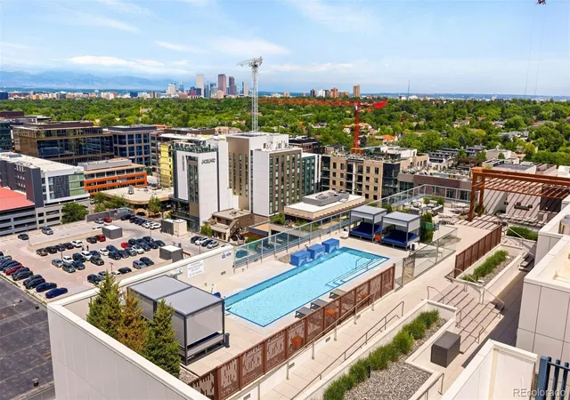 2nd image of 155 Steele St #1017, Denver, CO 80206 | MLS# 9480102
