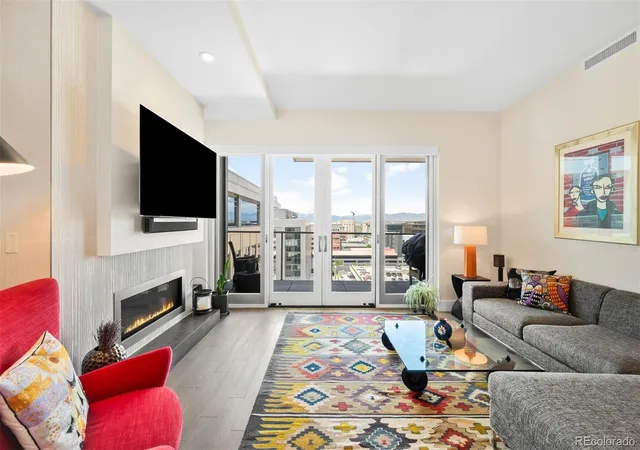 4th image of 155 Steele St #1017, Denver, CO 80206 | MLS# 9480102