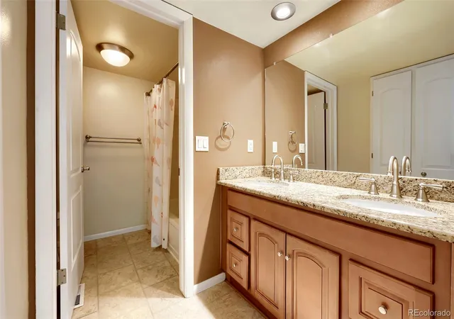 Photo 4 of Condo for sale at 701 N Harlan St #E27, Lakewood, CO 80214 | MLS# 5537084 | Listing updated on 2026-09-14
